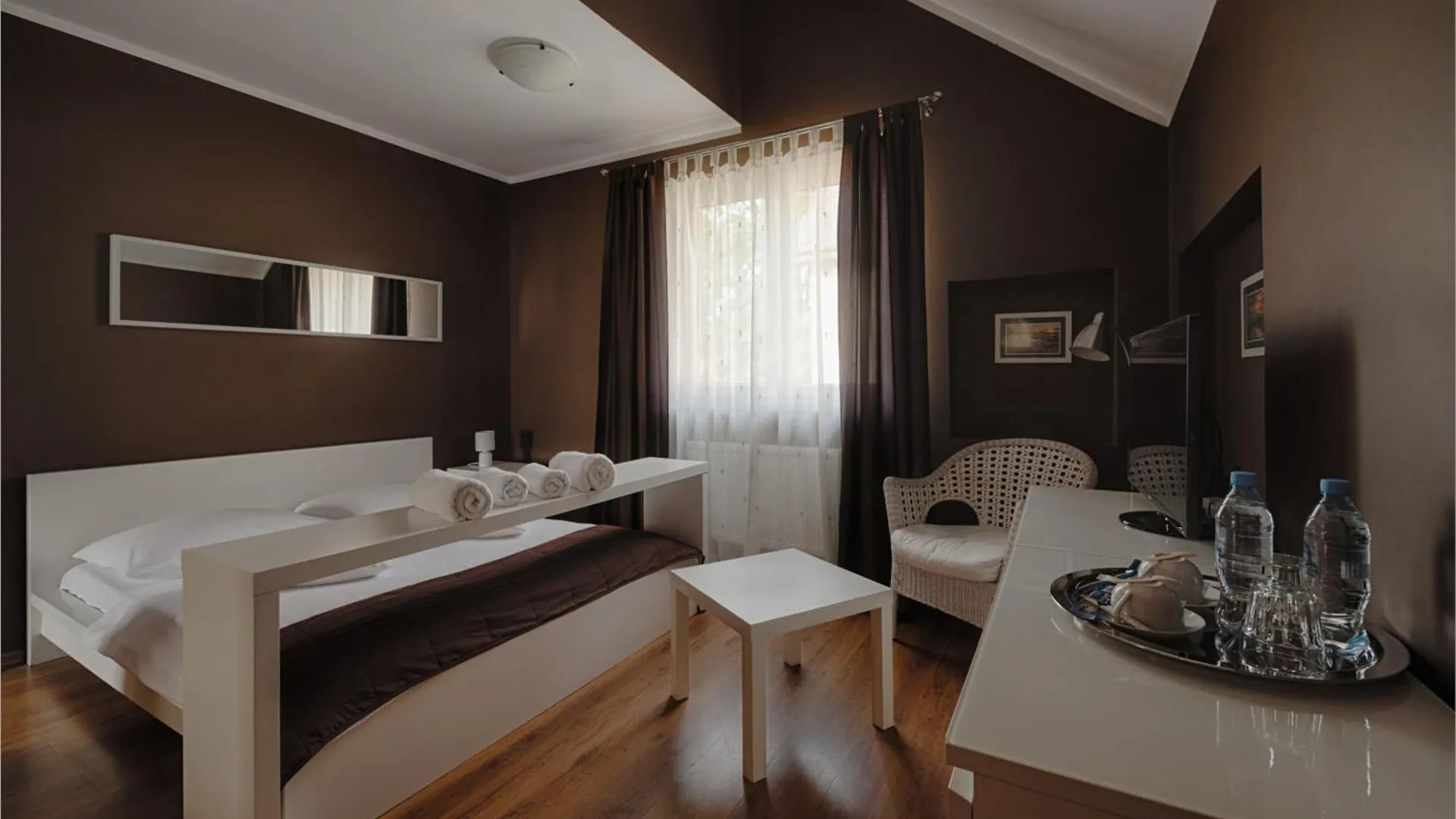 Staying in Poland as a Couple: 10 Hotels Compared