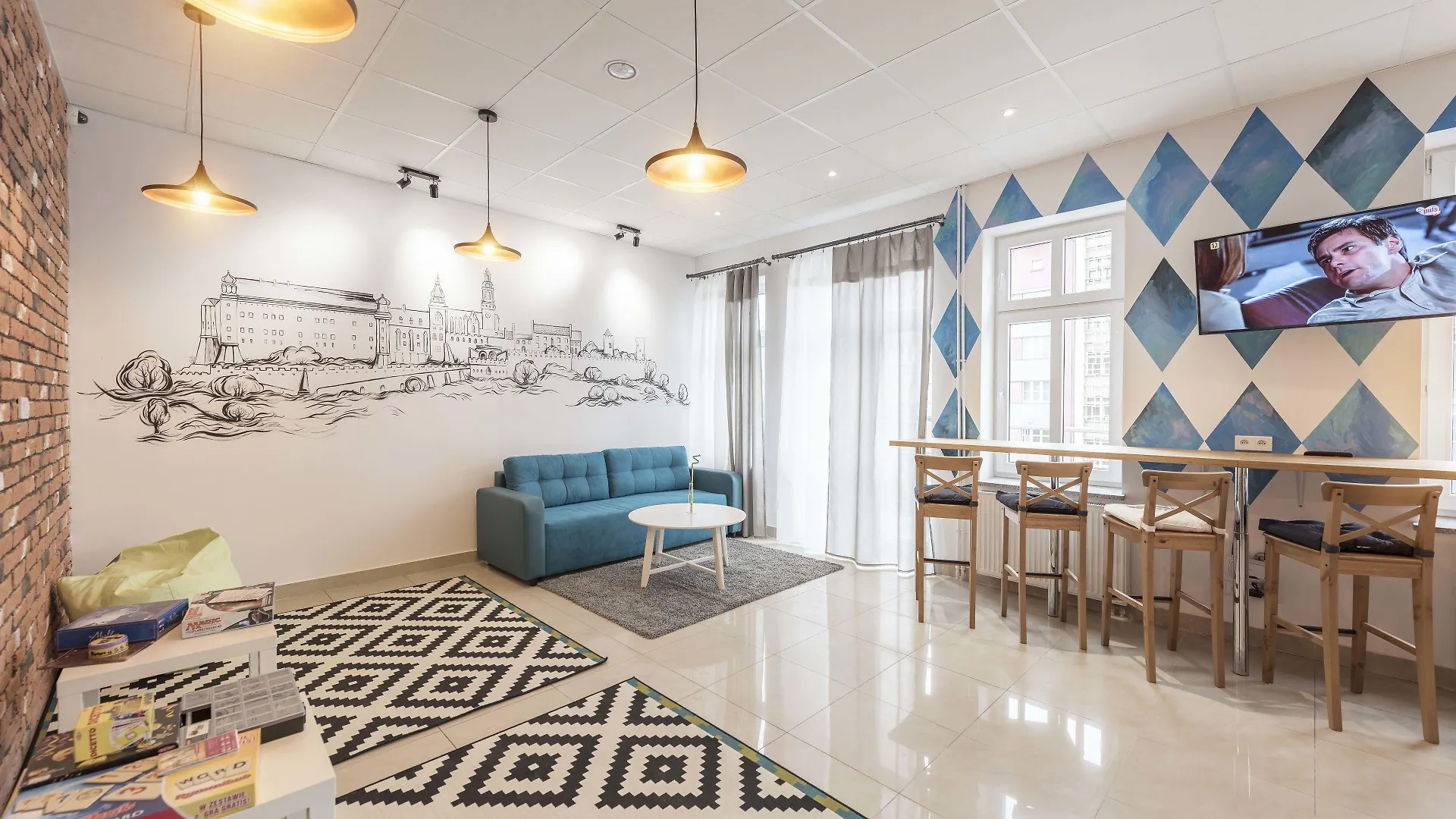 Staying Near Galeria Krakowska: 4 Central Hotels Compared