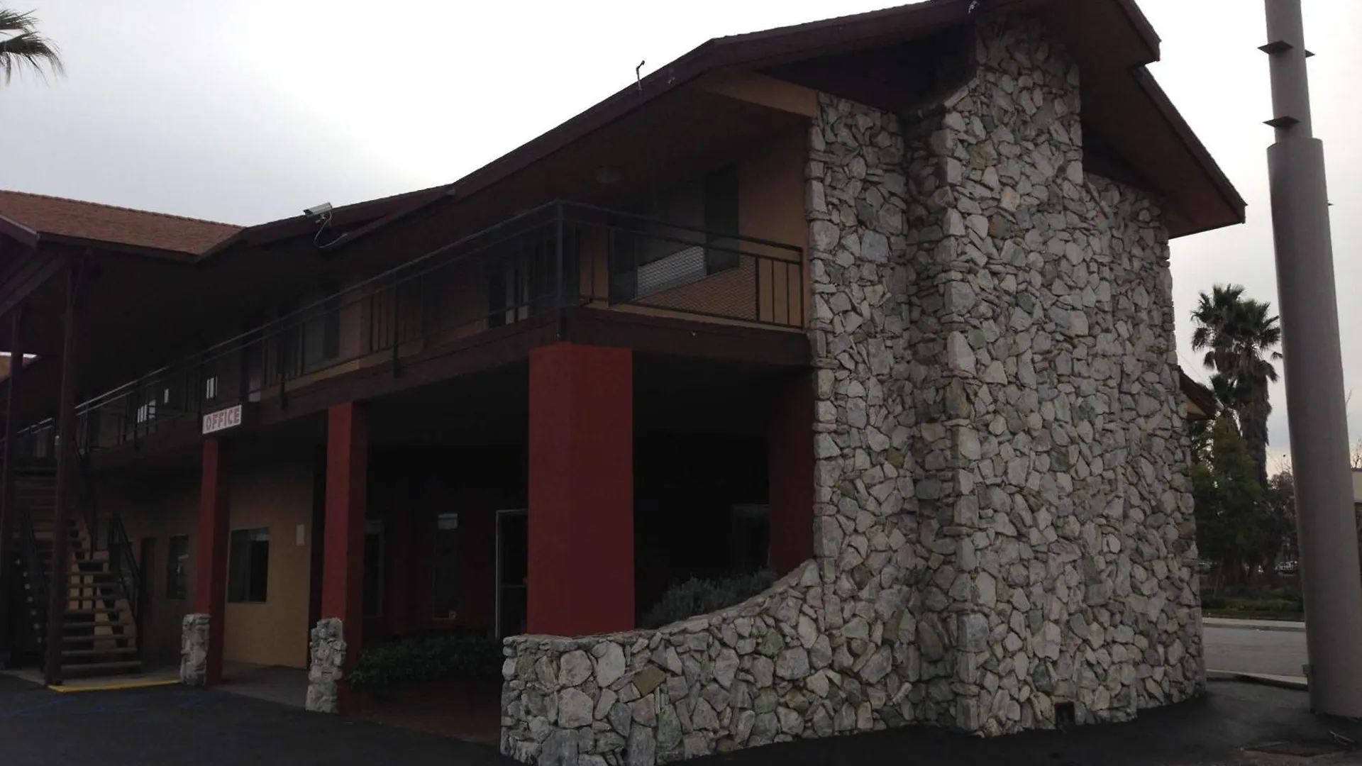 5 Smart 2-Star Hotels Near San Gorgonio Memorial Park